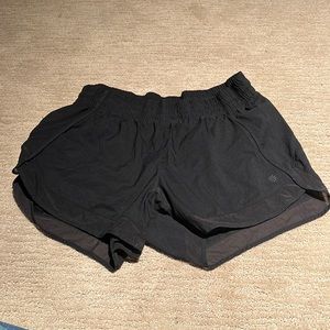 Athleta Mesh Racer Run Short 4”